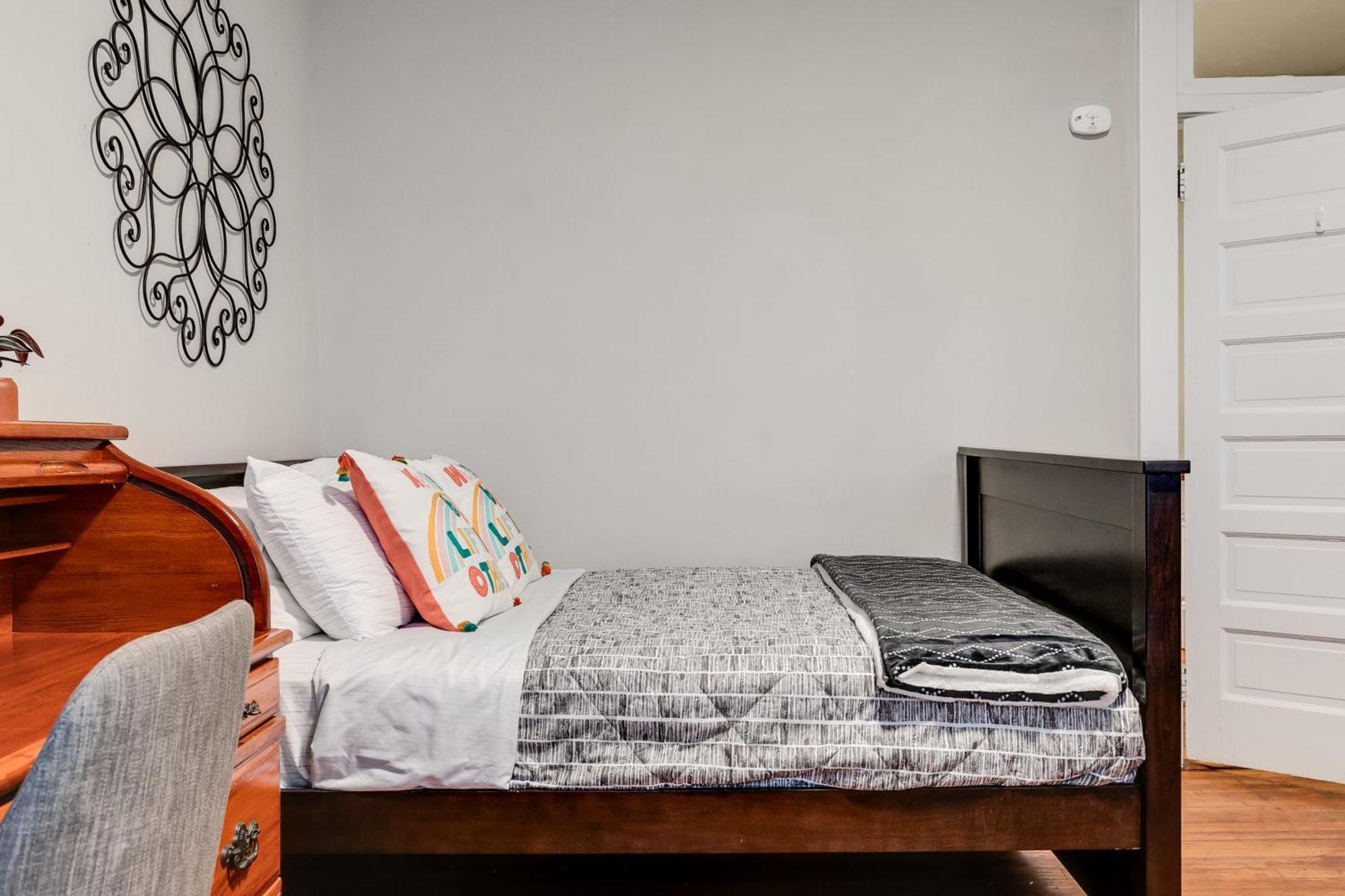 E2 Centrally Located In Carytown Fully Fenced Richmond Ngoại thất bức ảnh